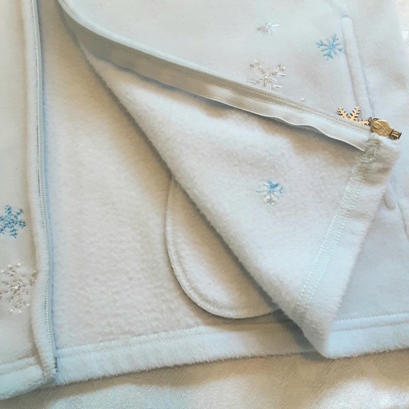 Bobbie Brooks Powder Blue Winter Snowflake Front Zip Fleece Jacket Sz M - Picture 12 of 13